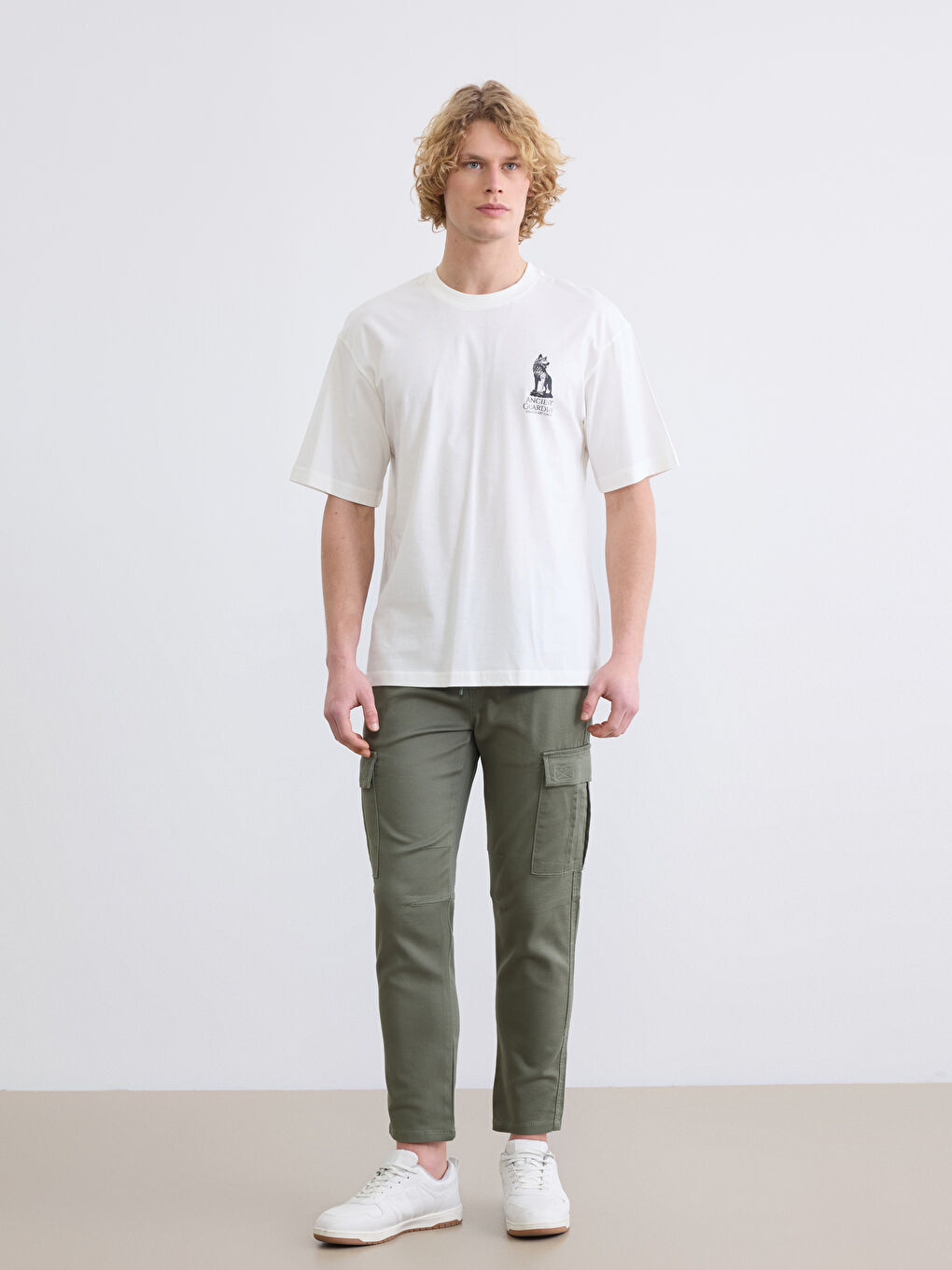 Ekru Bisiklet Yaka Baskılı Erkek Penye Tişört-1