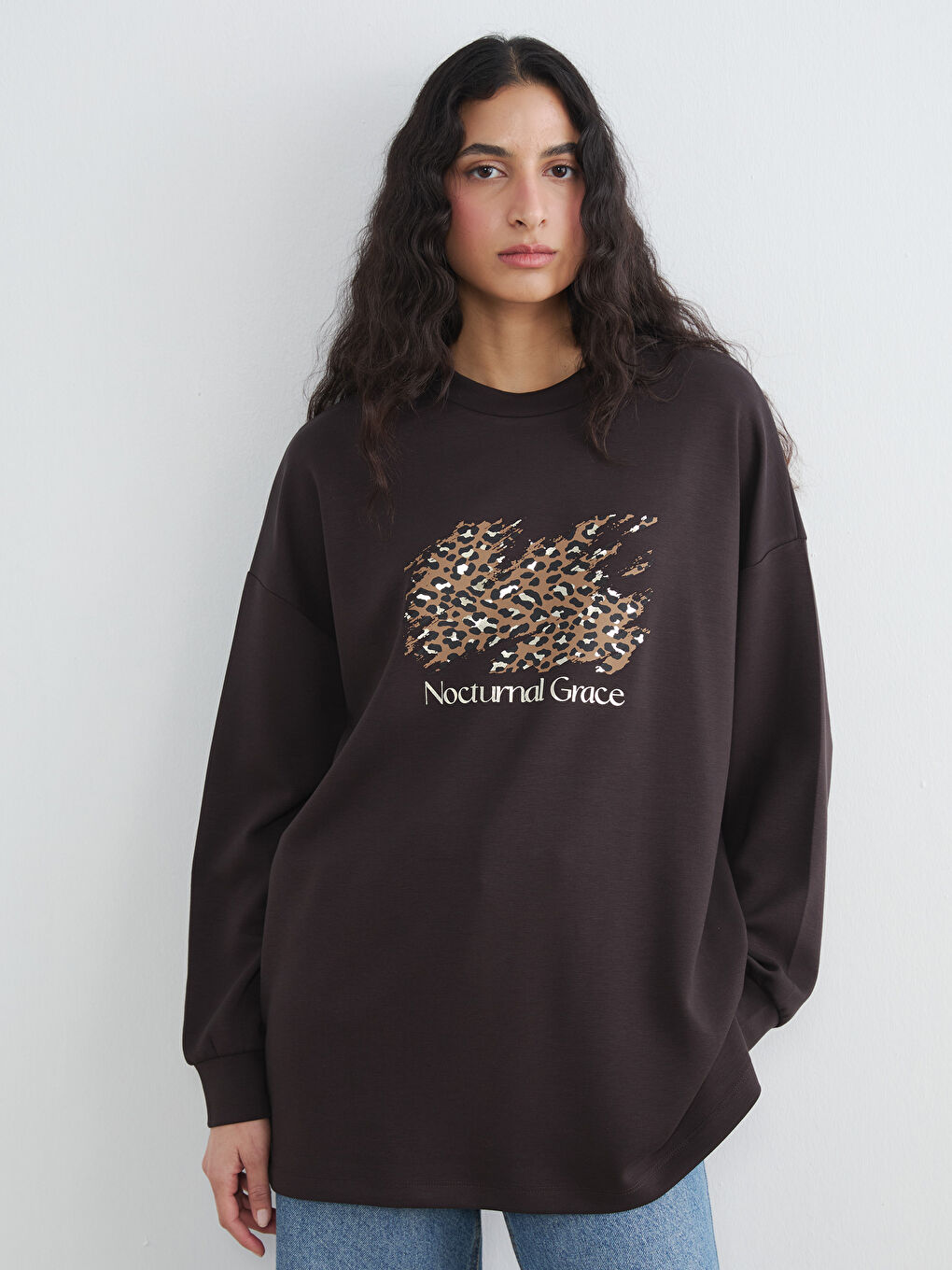 Kahverengi Bisiklet Yaka Desenli Kadın Sweatshirt Tunik