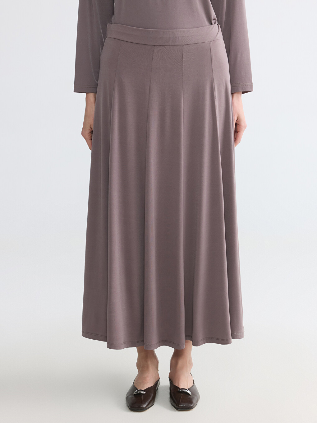 Elastic Waist Pleated Skirt-3