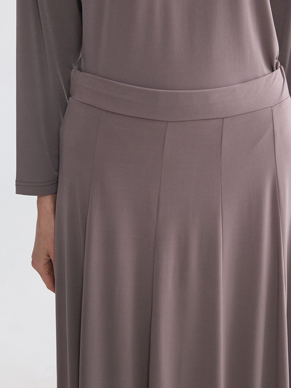 Elastic Waist Pleated Skirt-4