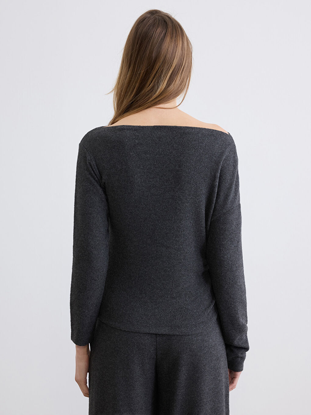 Slash Neck Ruched Blouse-4