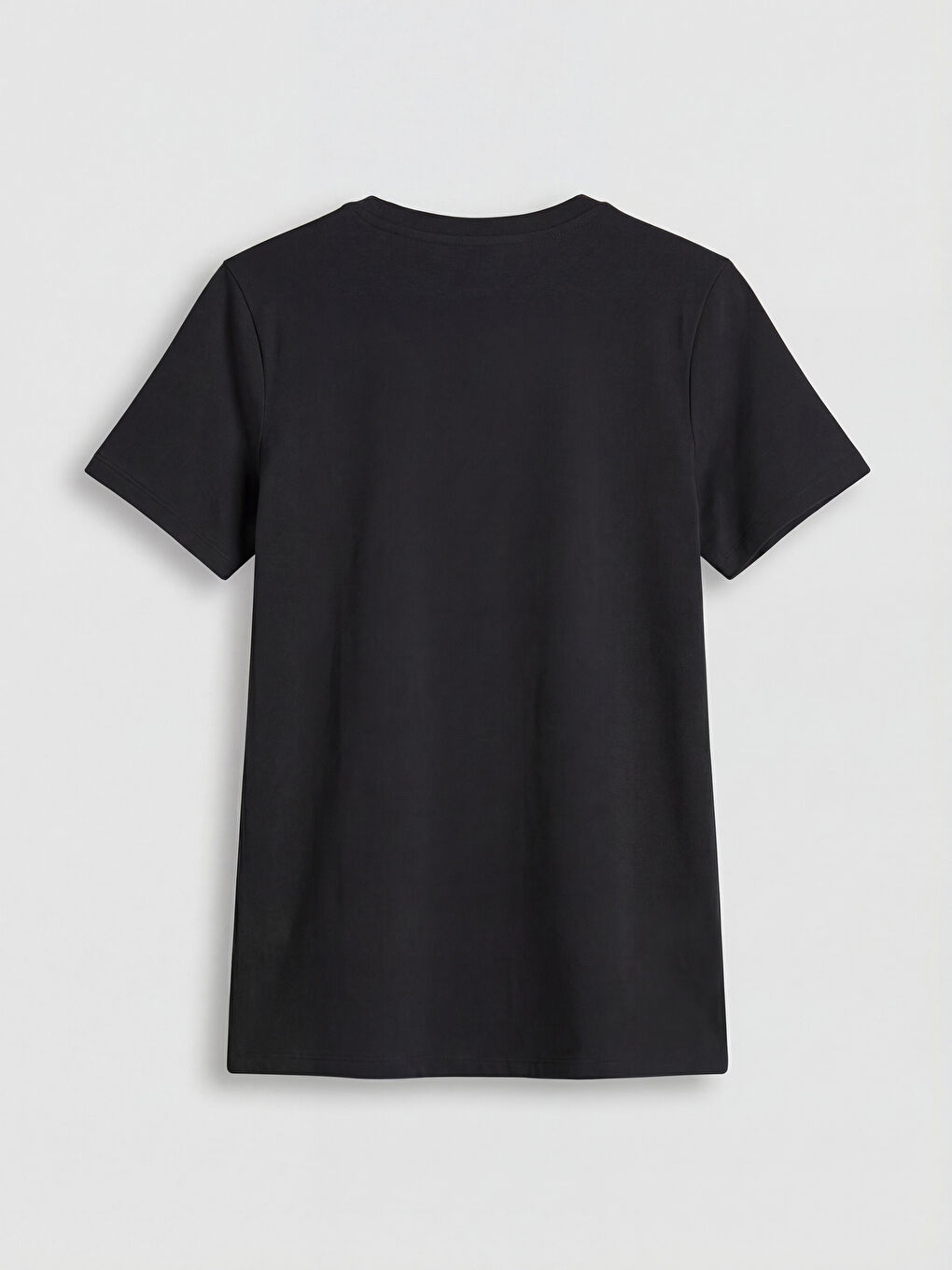 Siyah Bisiklet Yaka Kadın Tişört-1