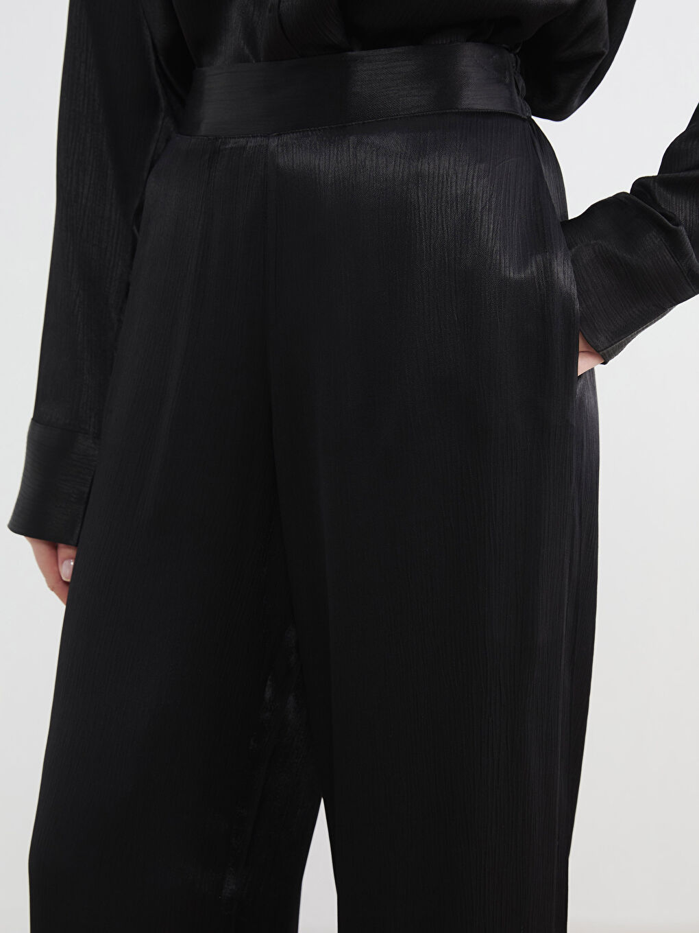 ელასტიური წელის ტექსტურირებული ქალების შარვალი-2