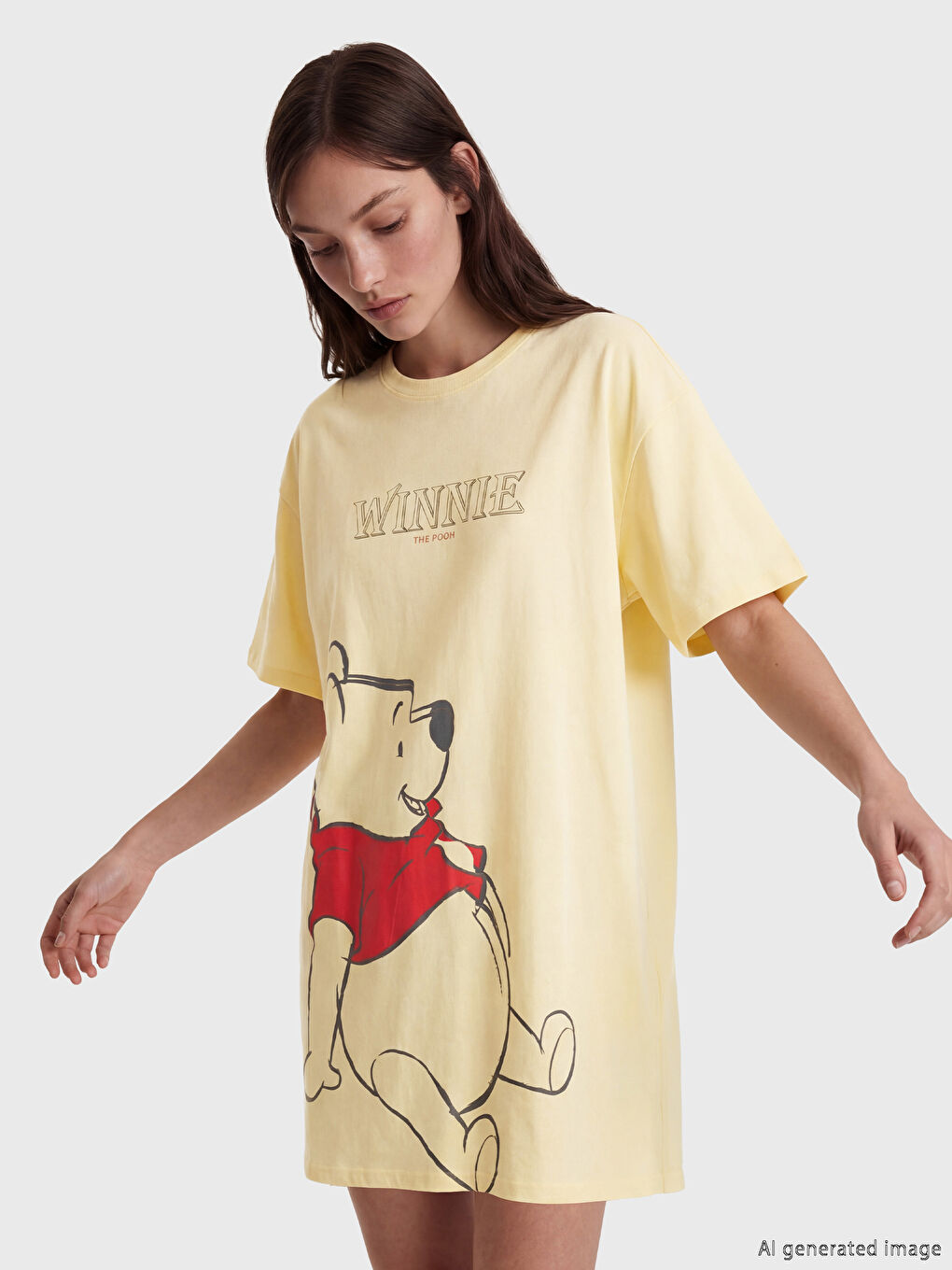 Chemise de nuit imprimée Winnie l'ourson pour femme