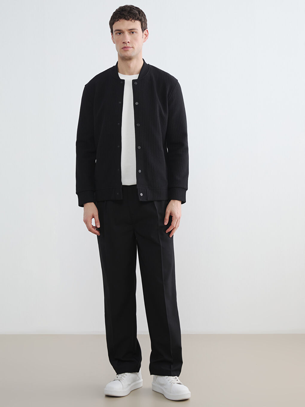 Siyah Kolej Yaka Erkek Sweatshirt-1