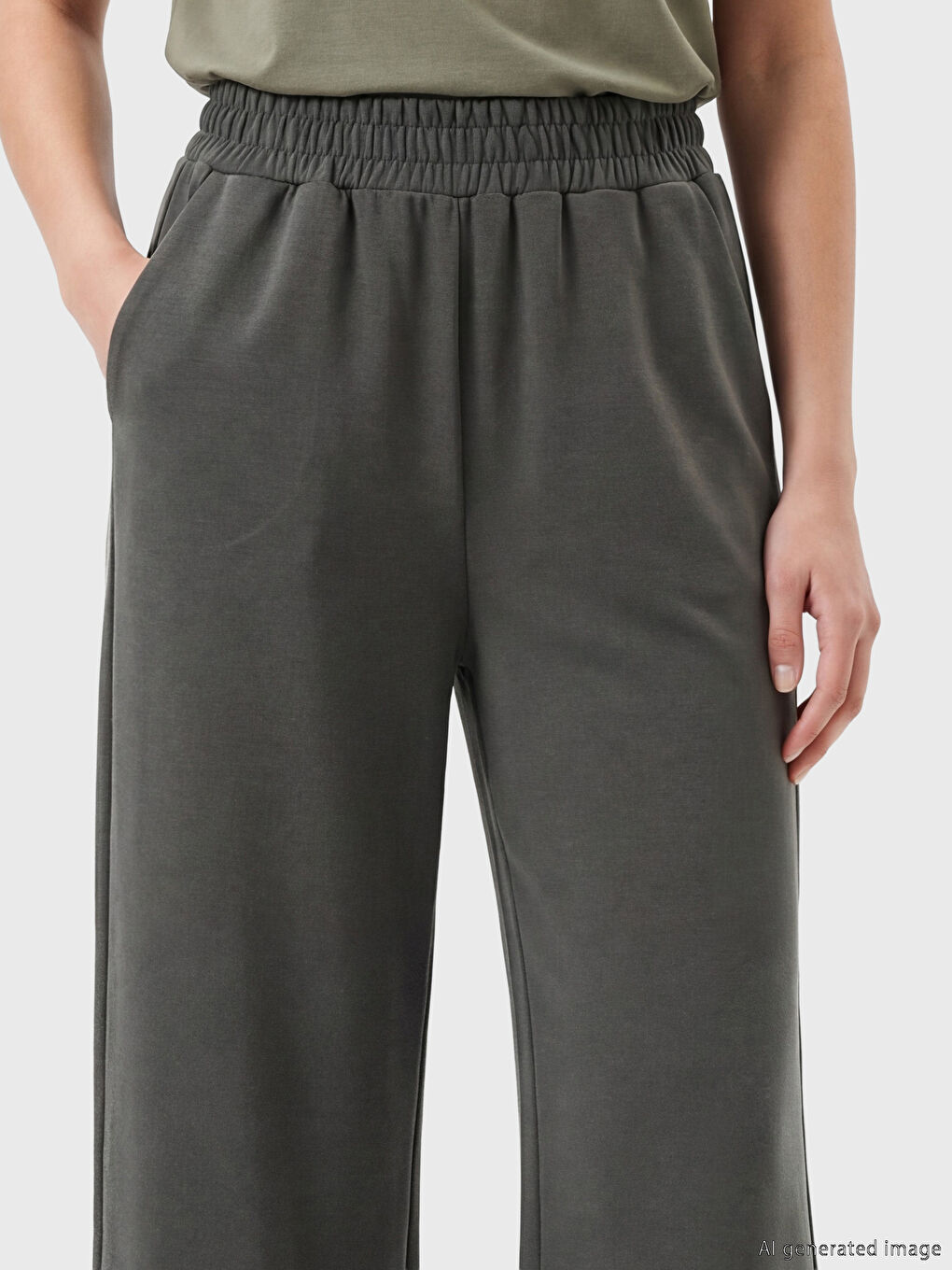 Haki Beli Lastikli Soft Touch Kadın Eşofman Altı-4