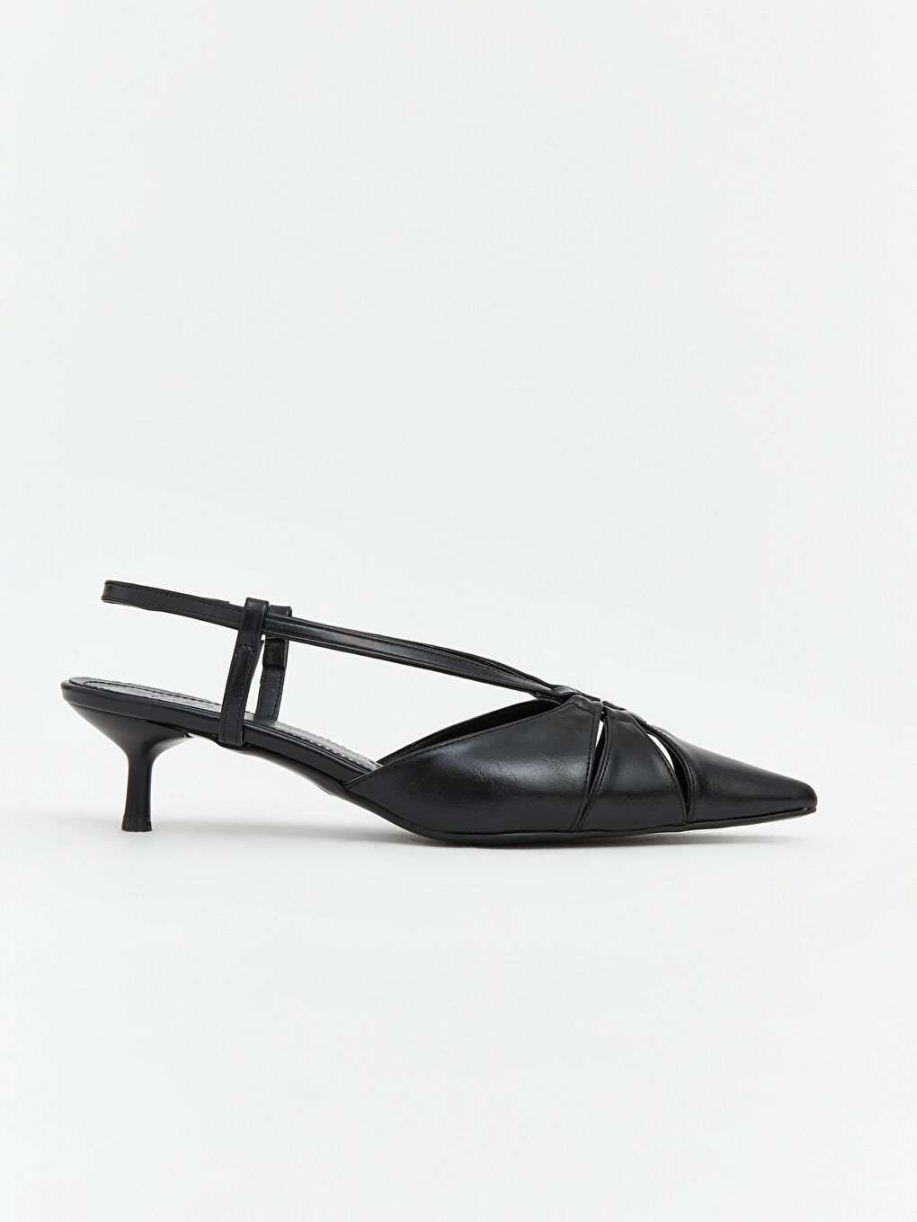 Siyah Sivri Burun Kadın Topuklu Ayakkabı-1