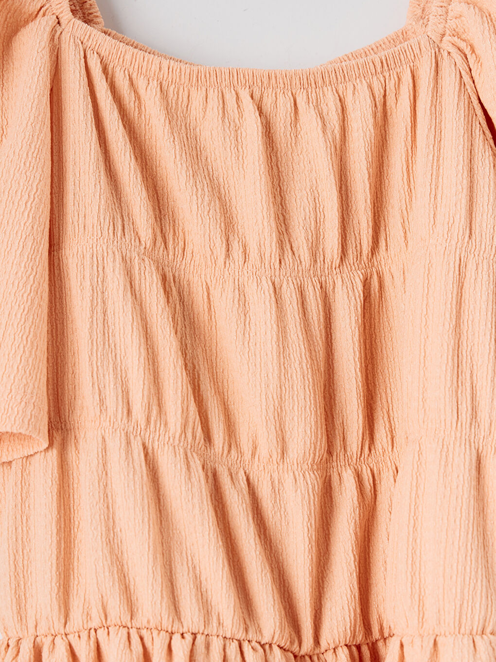 Pembe Büzgü Detaylı Katlı Kız Çocuk Elbise-2