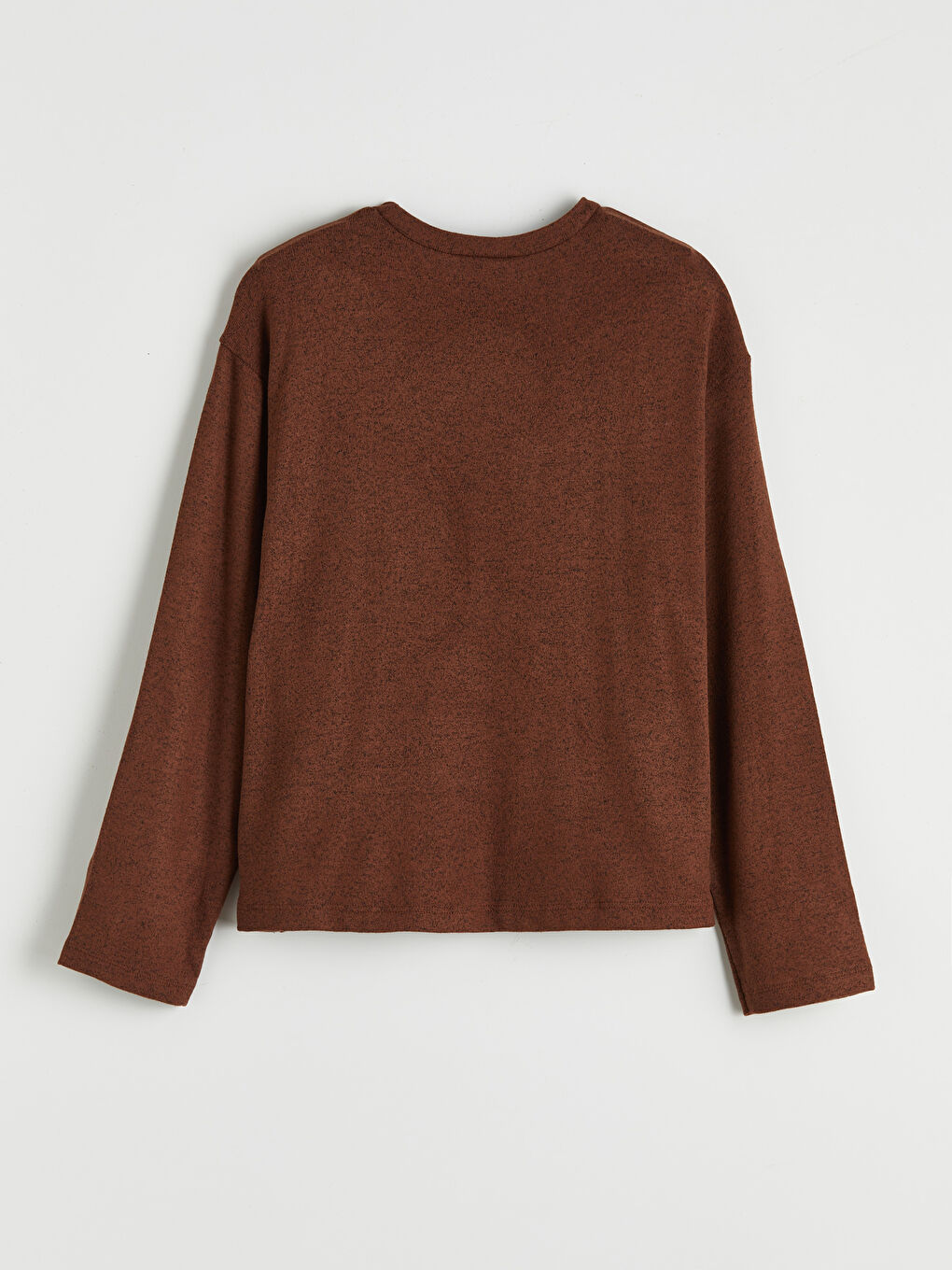 Kahverengi Düğme Detaylı Bisiklet Yaka Kız Çocuk Tişört-1