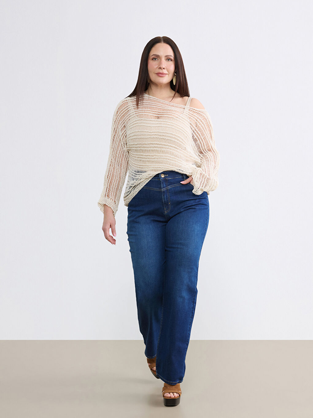 Bej Kayık Yaka Ajurlu Kadın Triko Kazak-1