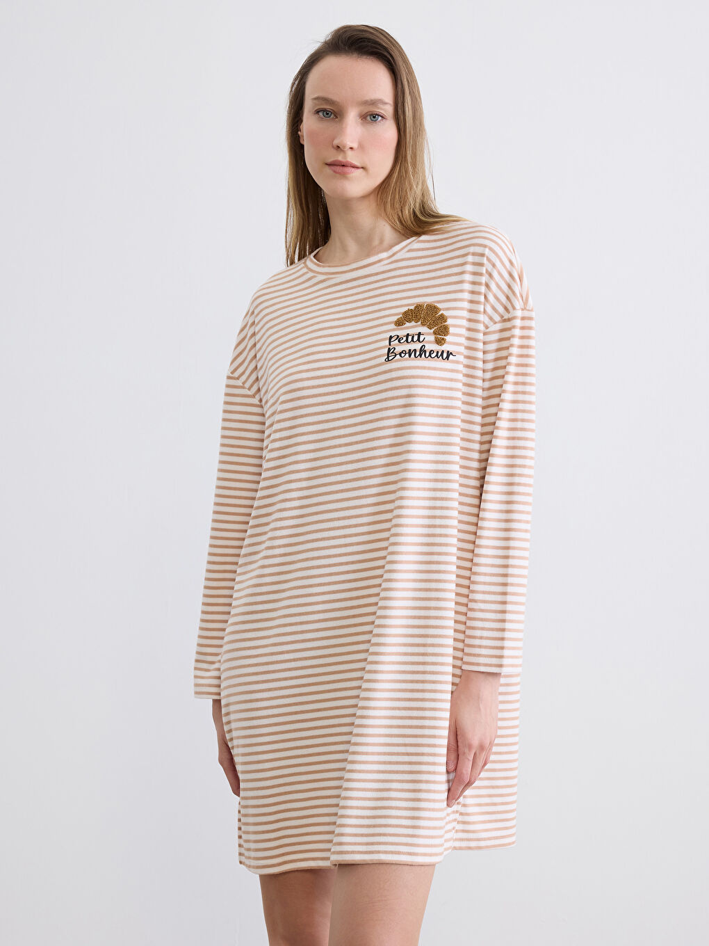 Crew Neck Striped Women's Nightdress