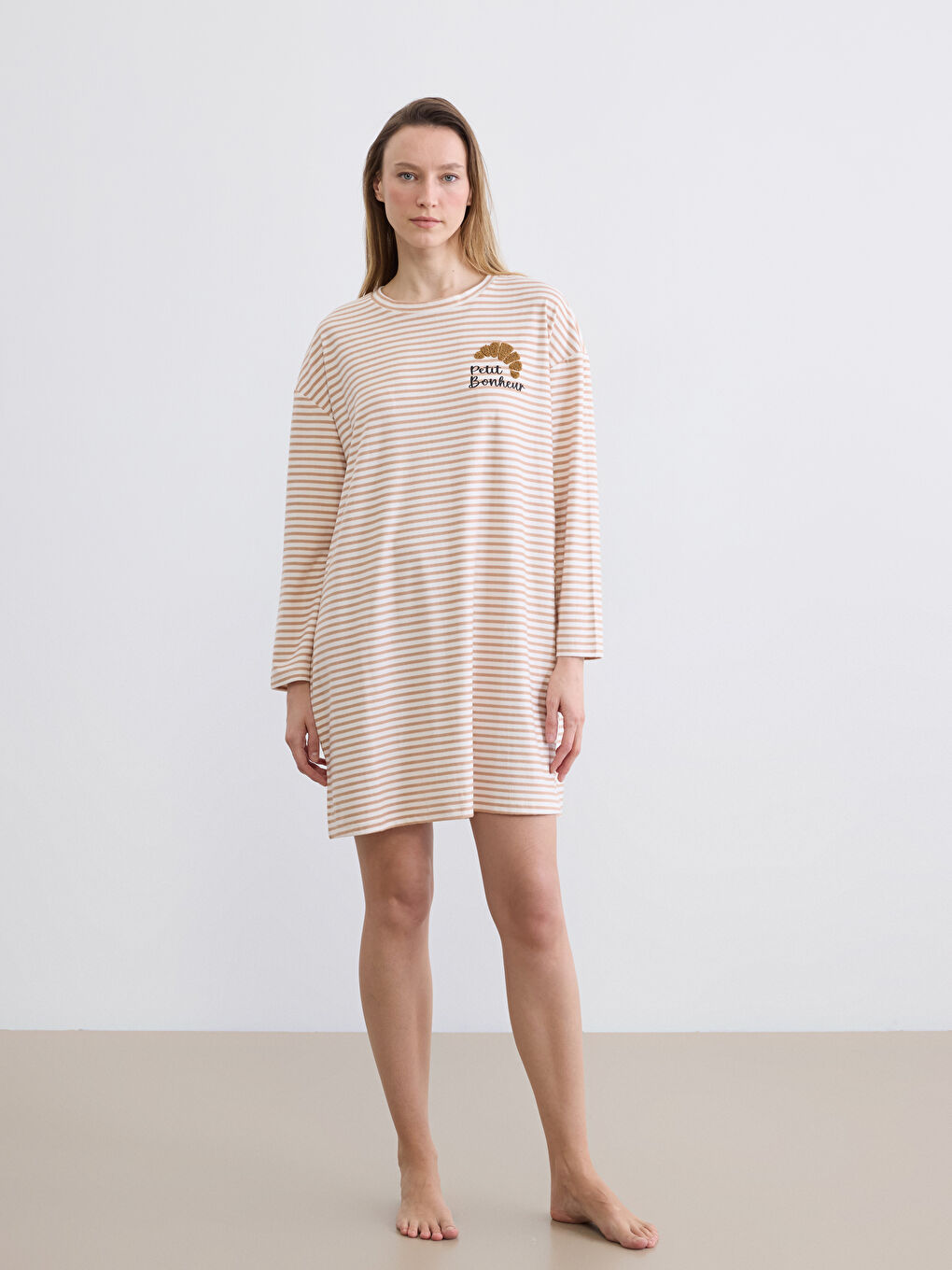 Crew Neck Striped Women's Nightdress-1