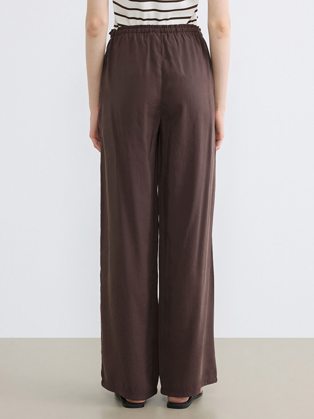 Kahverengi Beli Lastikli Modal Karışımlı Kadın Pantolon-3