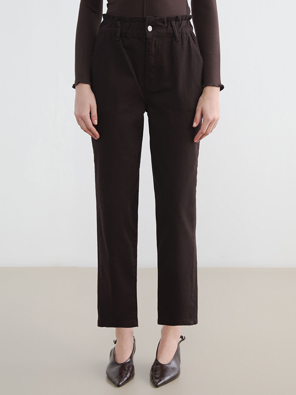 Kahverengi Beli Lastikli Slouchy Fit Kadın Jean Pantolon-3