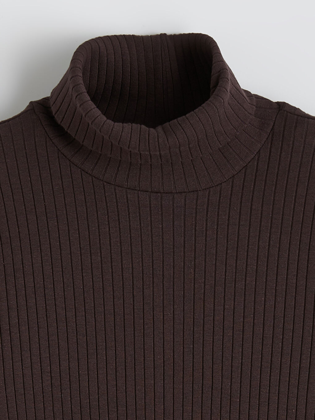 Kahverengi Balıkçı Yaka Kız Çocuk Tişört-1