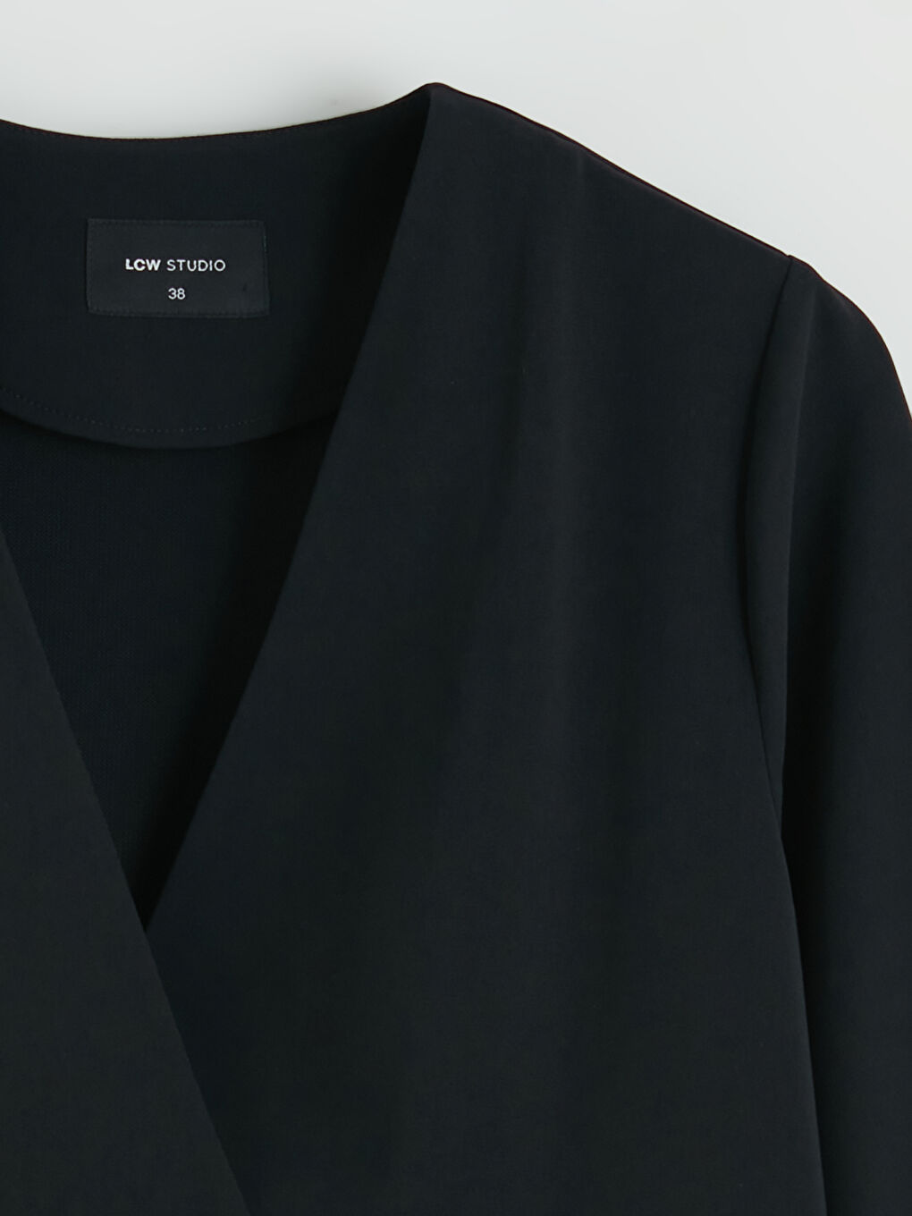 Siyah Kruvaze Yaka Kadın Ceket-1