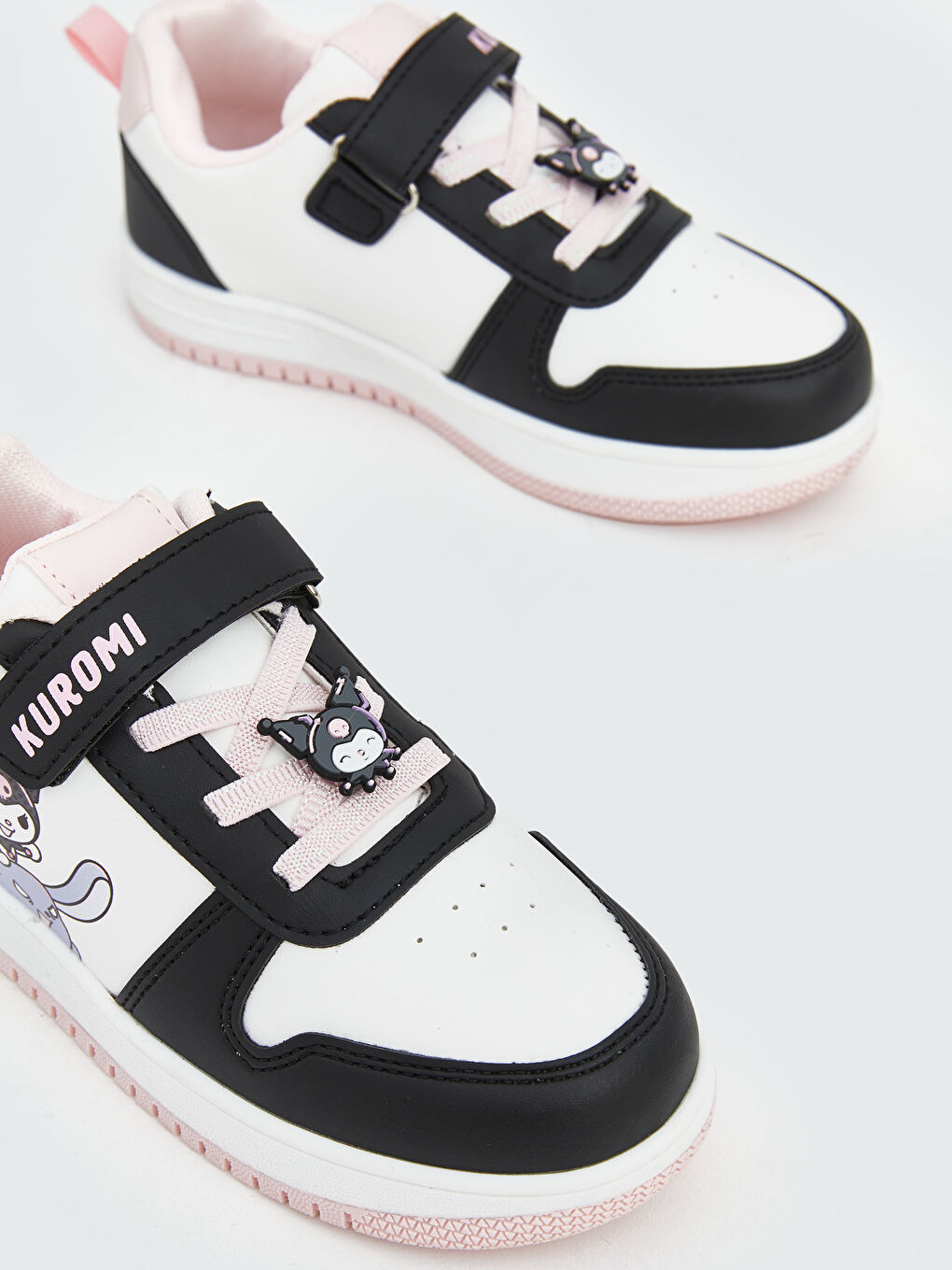 Siyah Kuromi Baskılı Kız Çocuk Spor Ayakkabı-2