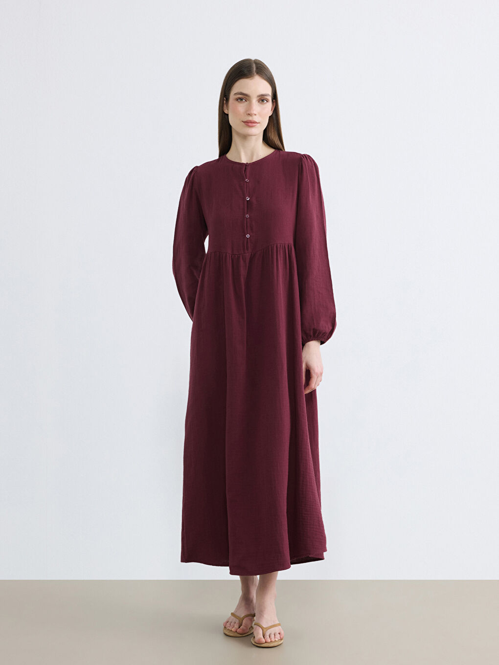 Bordo Bisiklet Yaka Büzgülü Müslin Elbise-1