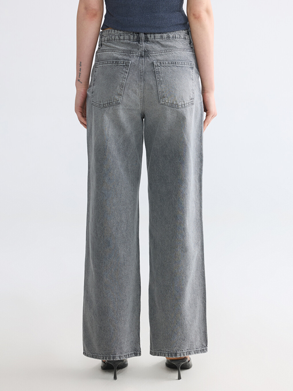 Gri Straight Fit Kadın Jean Pantolon-3