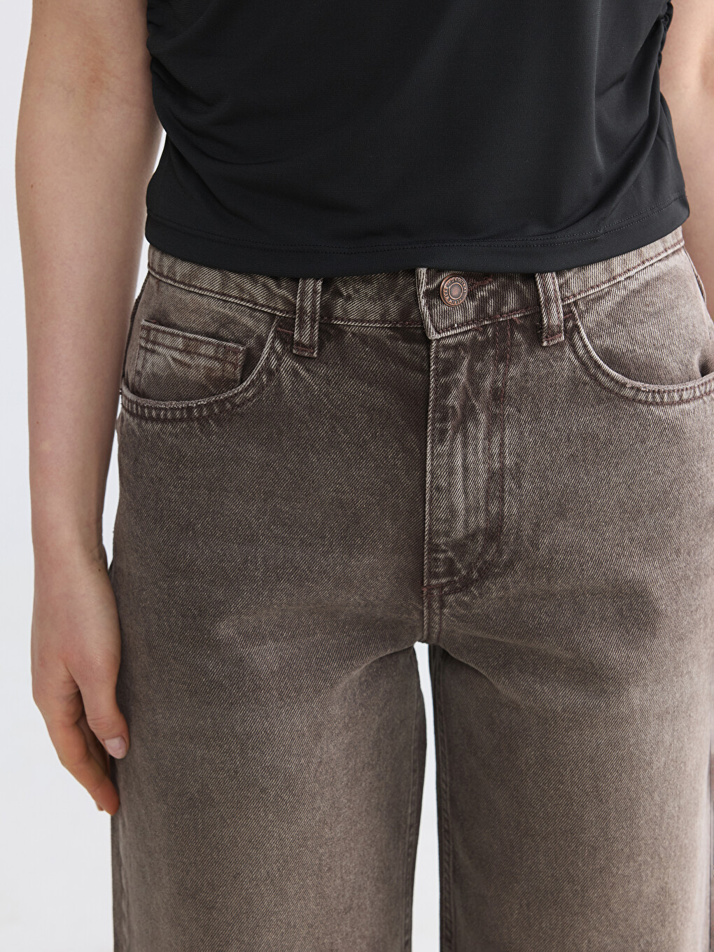 Kahverengi Straight Fit Kadın Jean Pantolon-2