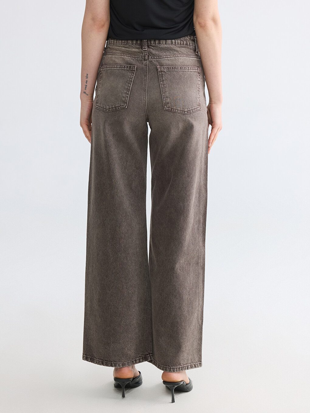 Kahverengi Straight Fit Kadın Jean Pantolon-3