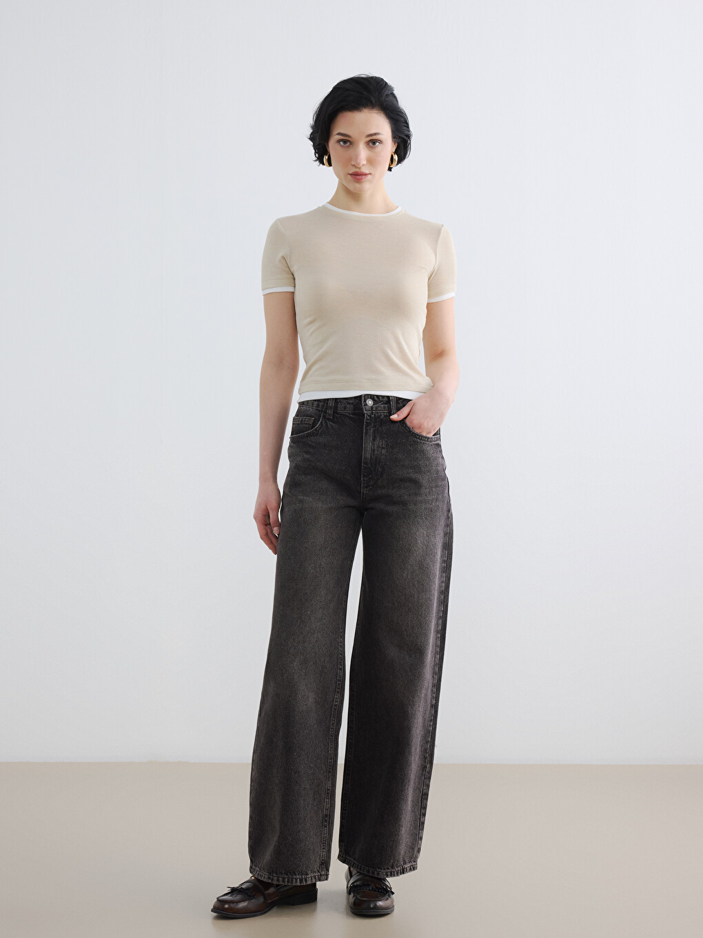 Siyah Yüksek Bel Straight Fit Kadın Jean Pantolon