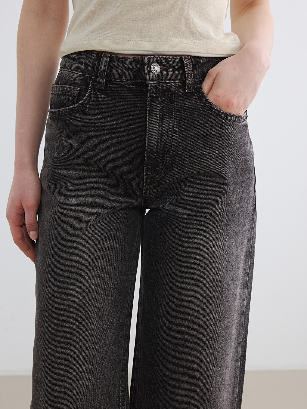Siyah Yüksek Bel Straight Fit Kadın Jean Pantolon-2
