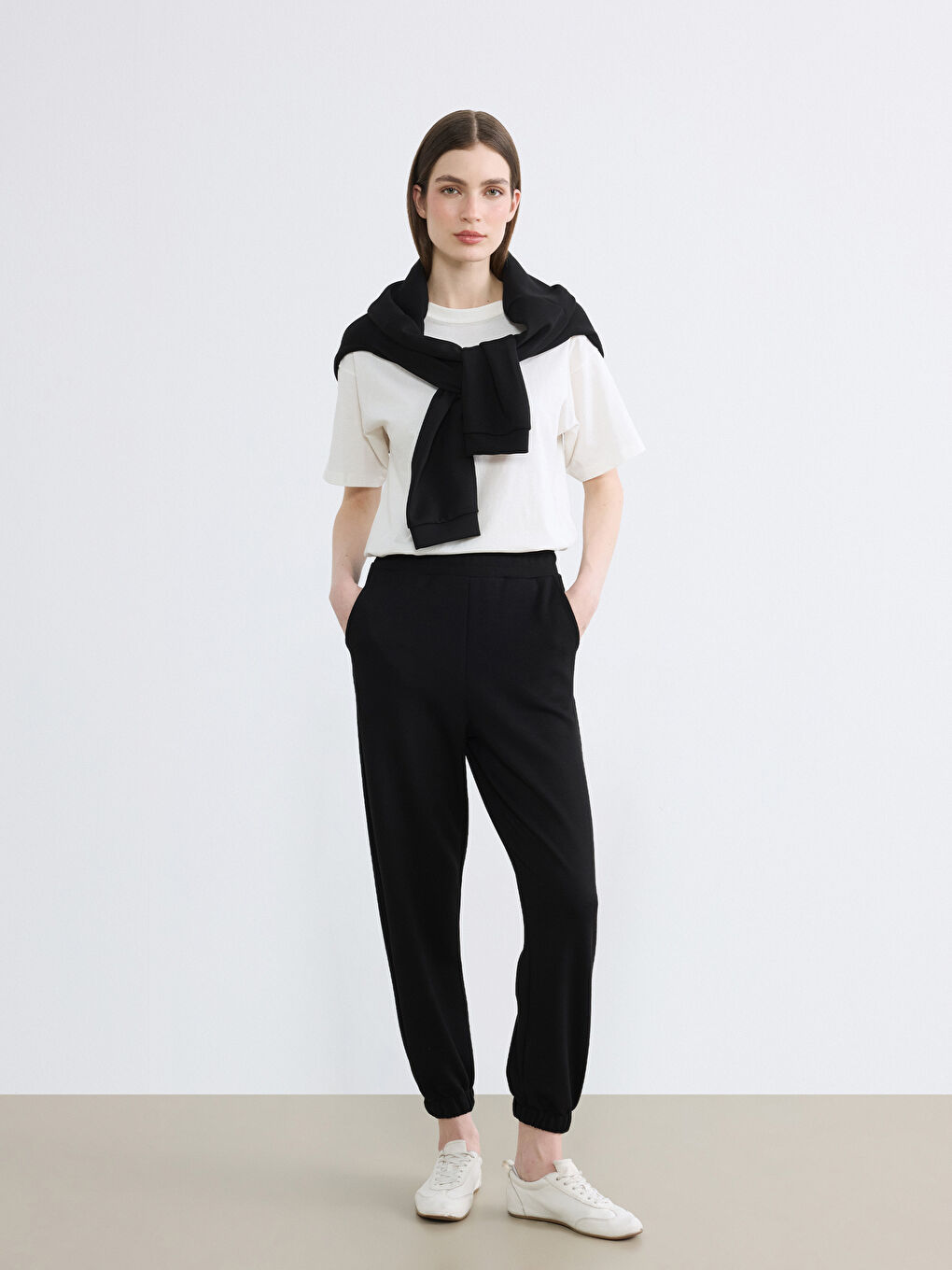 Siyah Beli Lastikli Kadın Jogger Eşofman Altı