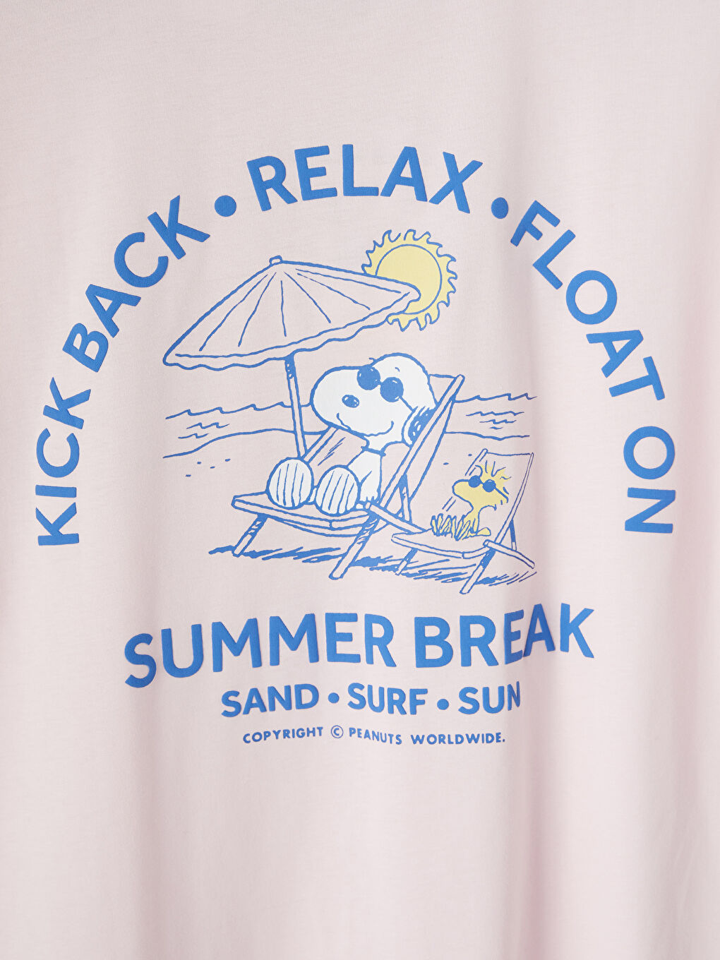 Pembe Bisiklet Yaka Snoopy Baskılı Kadın Tişört-3