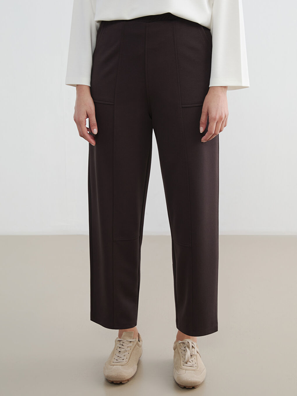 Kahverengi Beli Lastikli Soft Touch Kadın Eşofman Altı-1