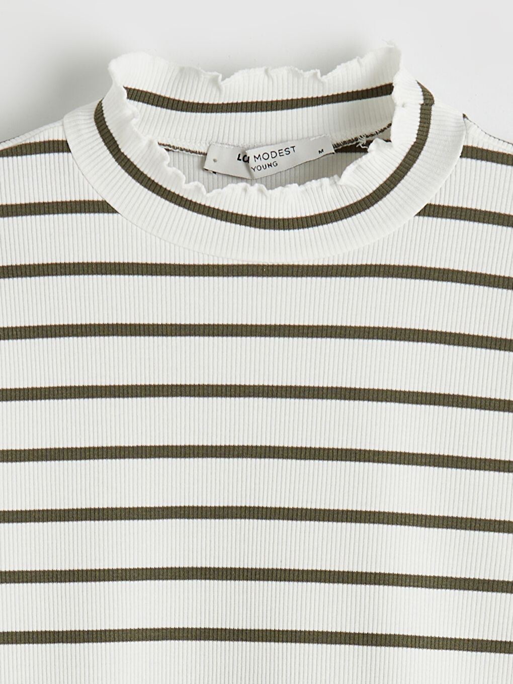 Yeşil Fırfırlı Dik Yaka Çizgili Kadın Body-1