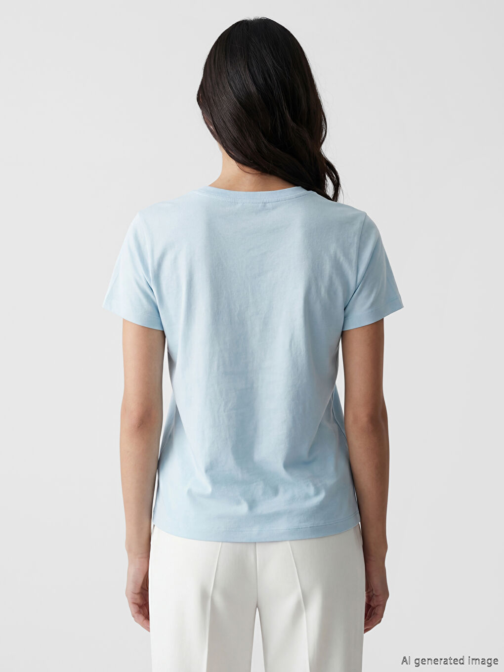 تي شيرت نسائي مطبوع بياقة دائرية-3