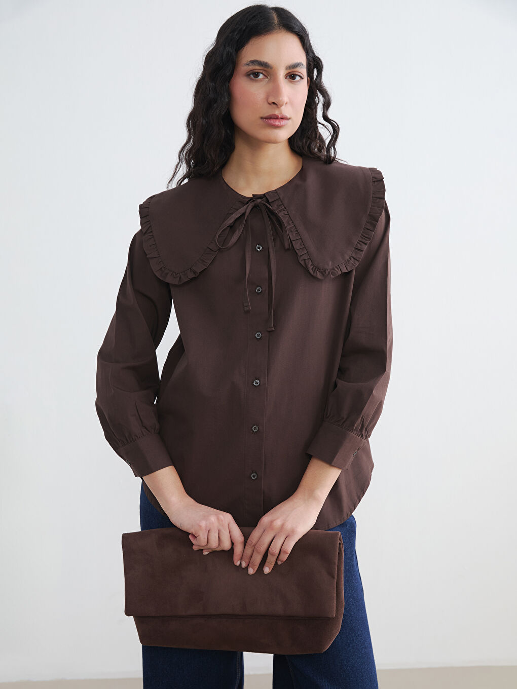 Kahverengi Bebe Yaka Fırfırlı Bluz	-2