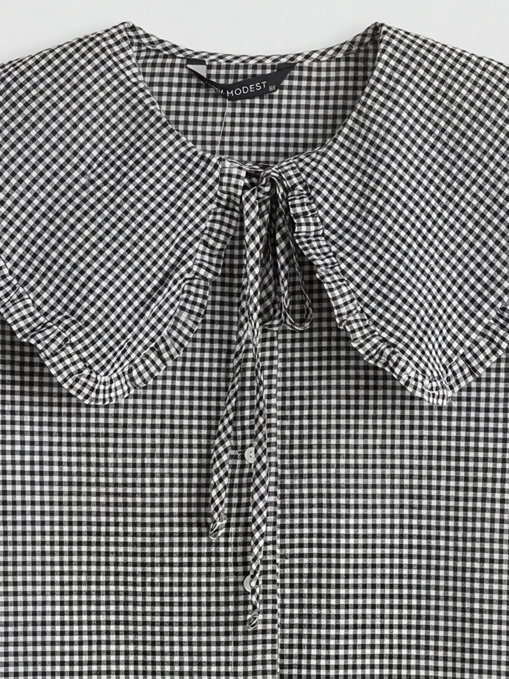 Siyah Bebe Yaka Ekose Kadın Gömlek-6