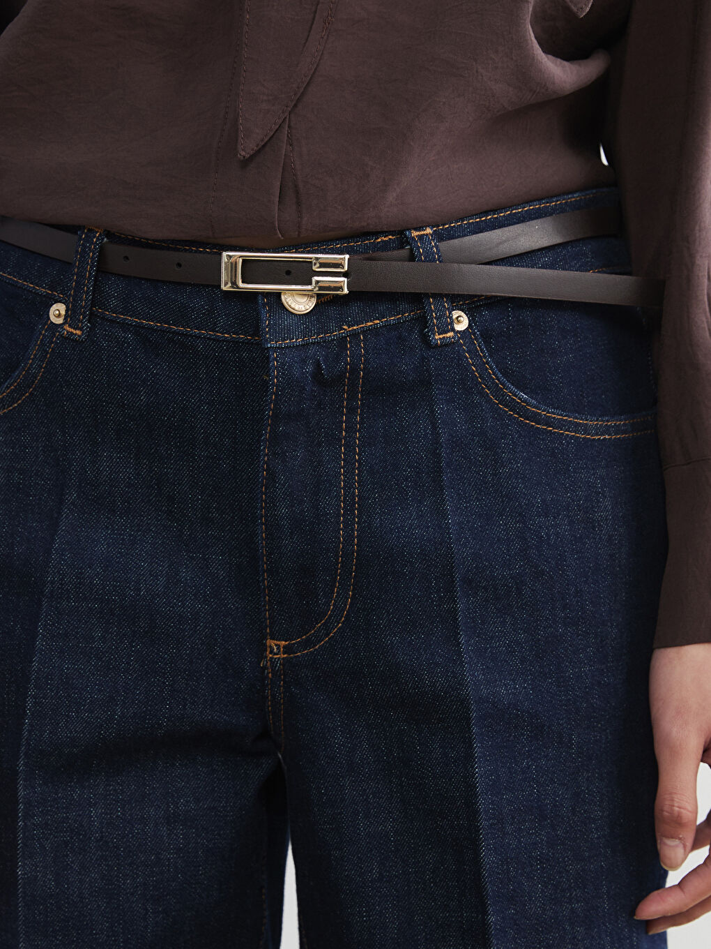 İndigo Beli Kemerli Straight Fit Kadın Jean Pantolon-2