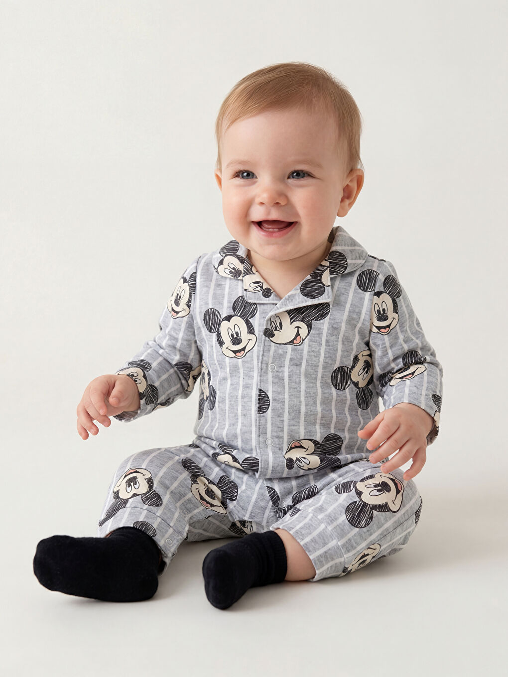 Gri Mickey Mouse Baskılı Erkek Bebek Tulum