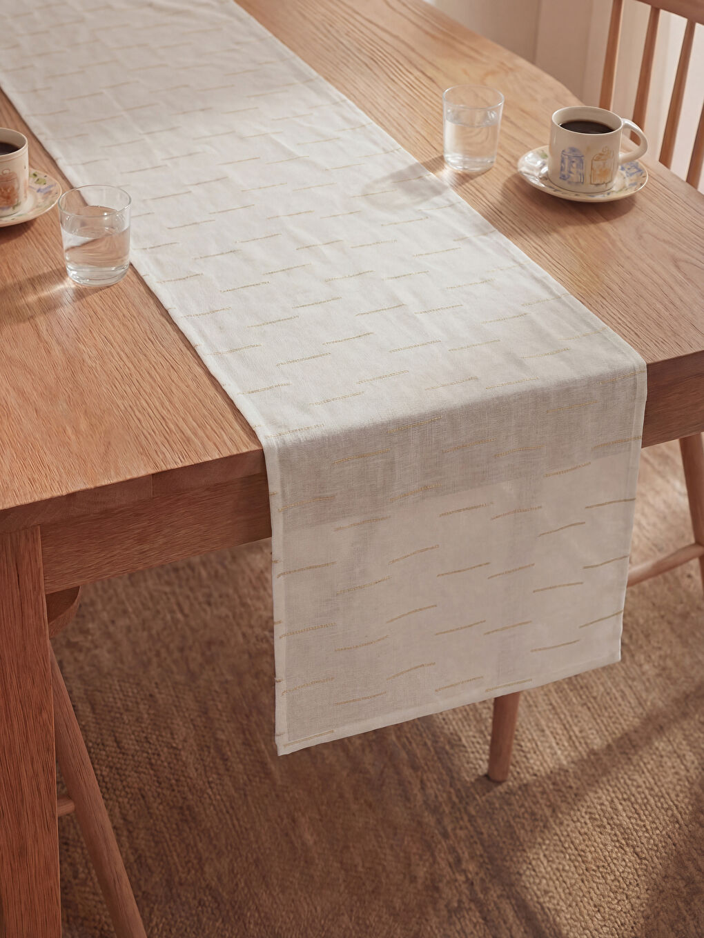 Beyaz Çizgili Runner 45x150 cm