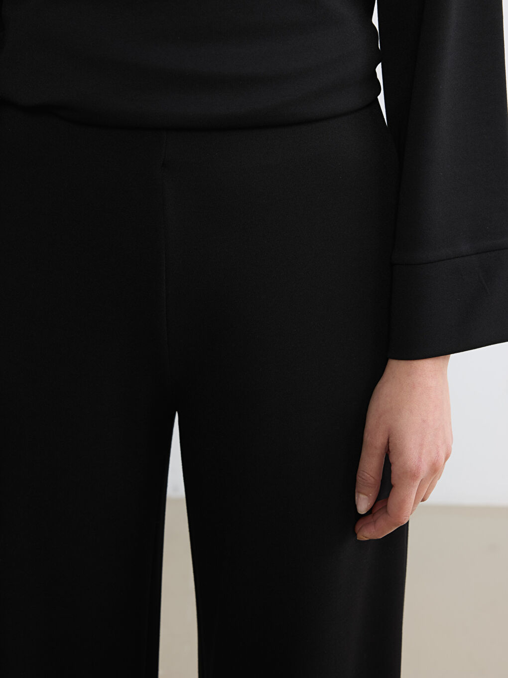 Elasticated Waist Soft Touch Women's Sweatpants-2