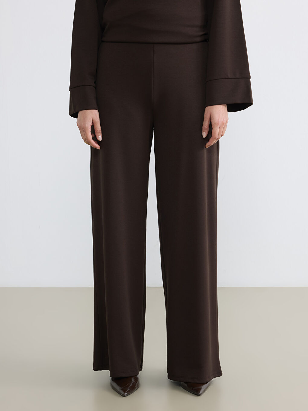 Elasticated Waist Soft Touch Women's Sweatpants-1