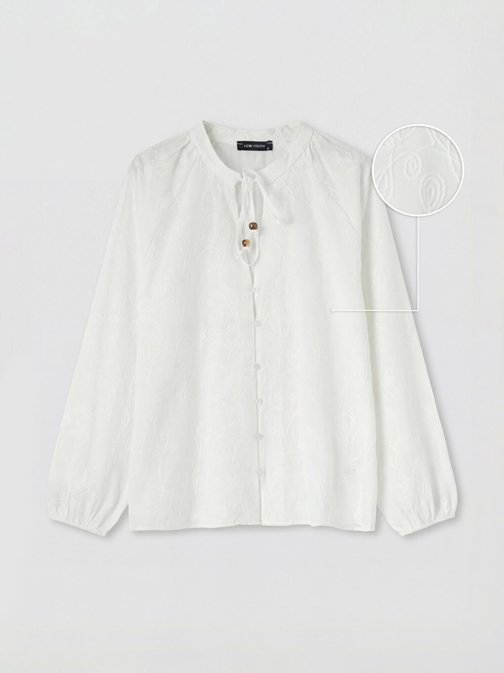 Ekru Bağlamalı Yaka Nakışlı Bluz