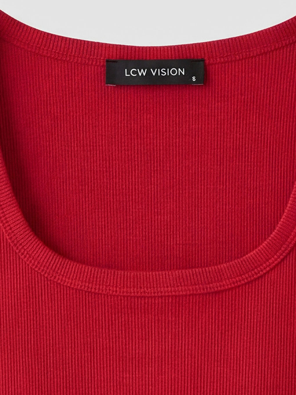 Kırmızı Kare Yaka Kadın Atlet-2