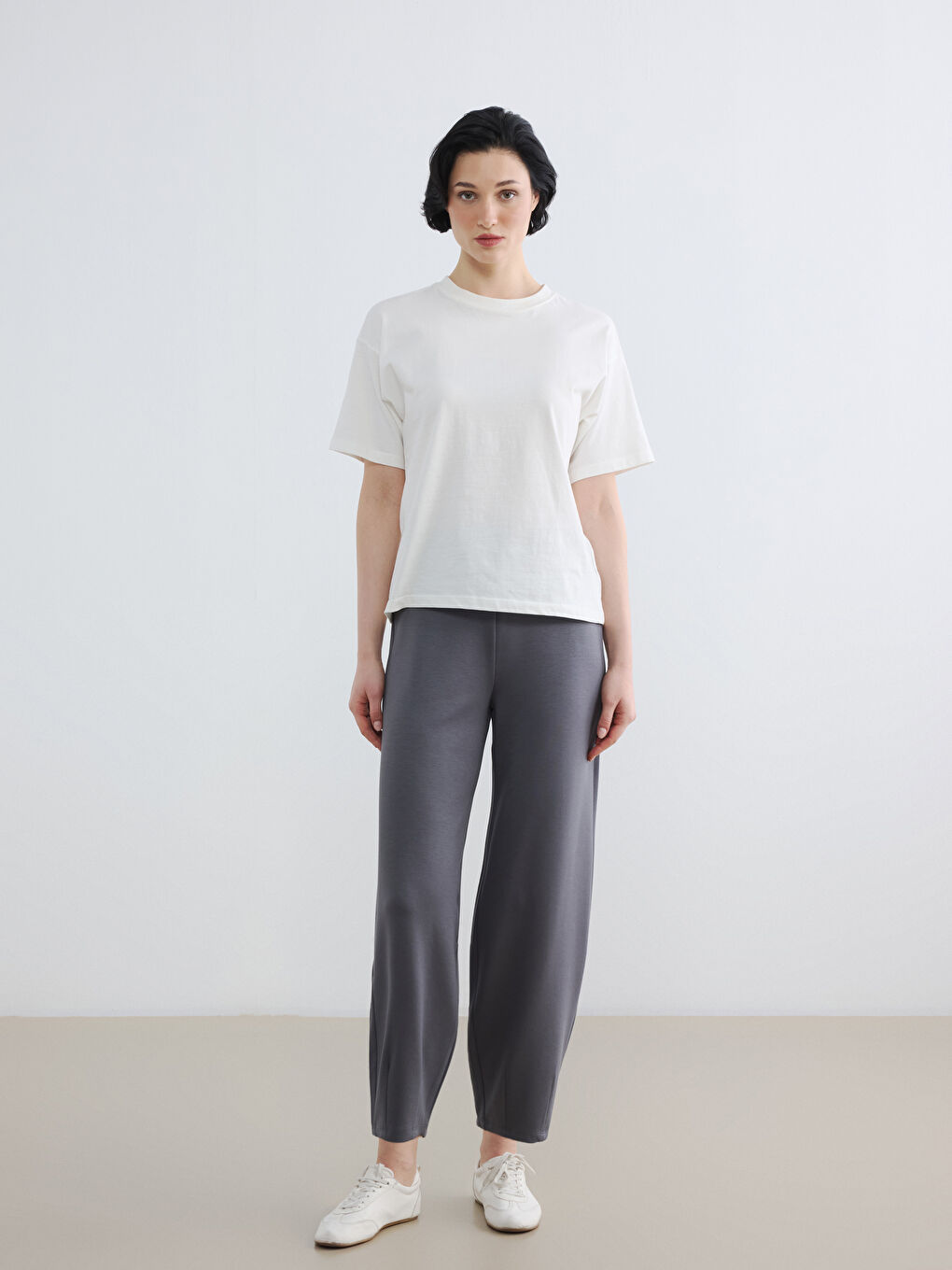 Elastic Waist Women's Sweatpants