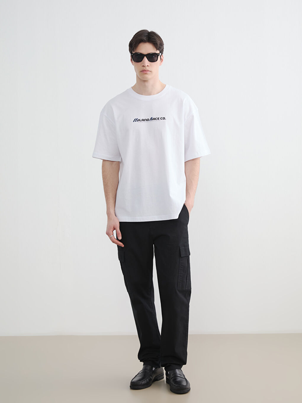 Slim Fit Men's Gabardine Cargo Trousers