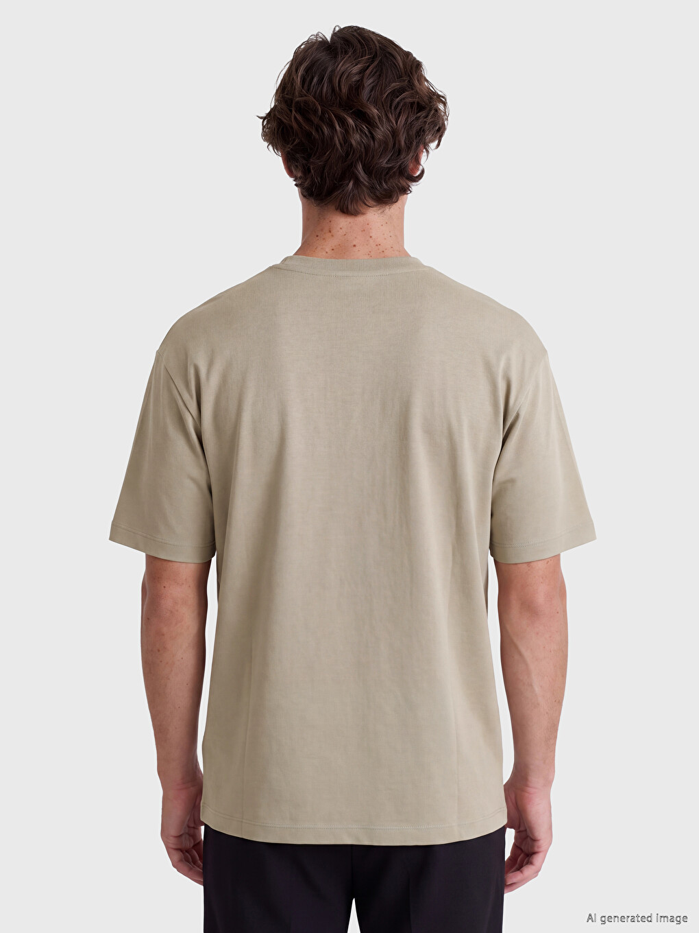 Bej Loose Fit Akışkan Kumaş Tişört /04-3