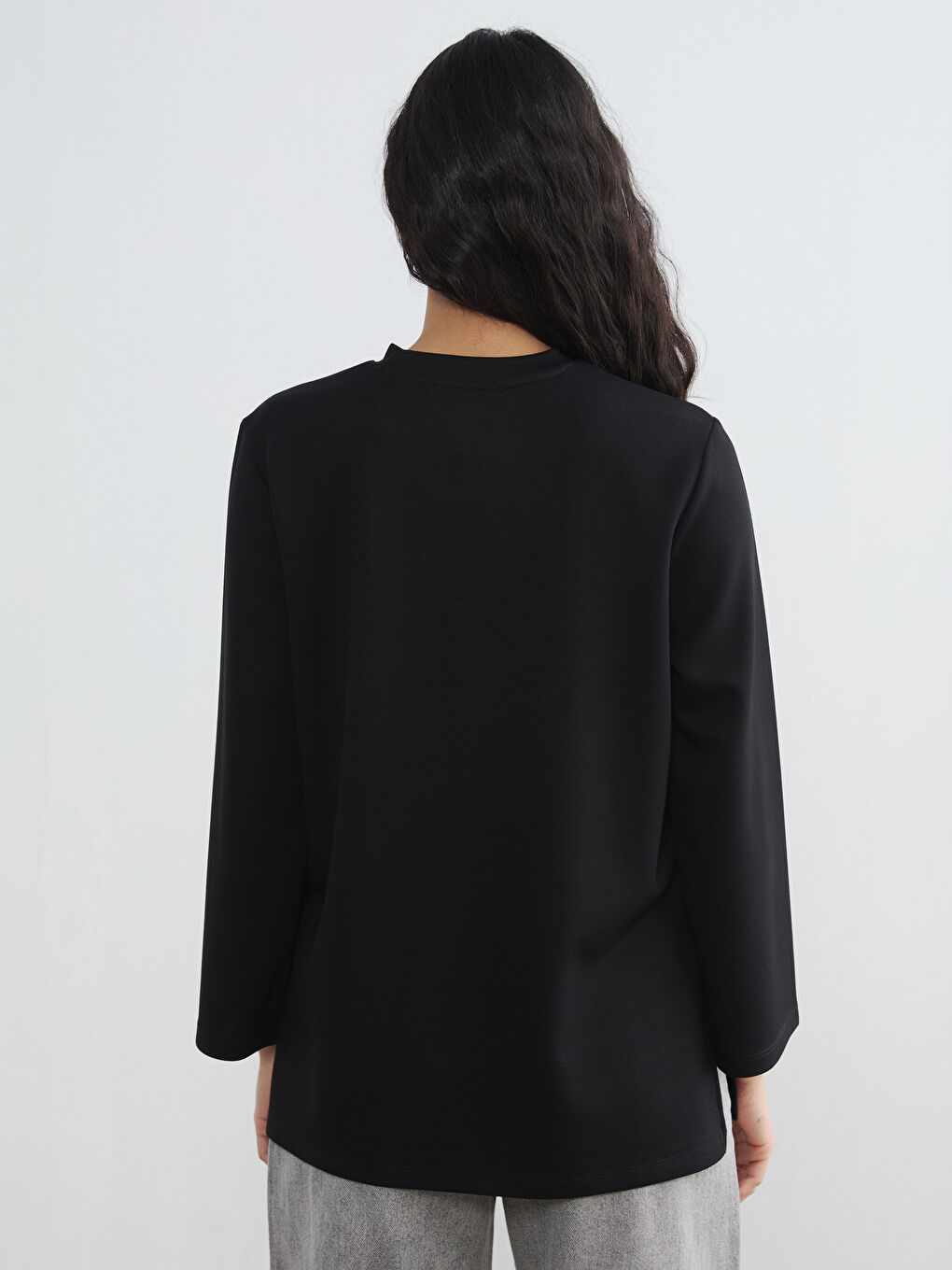 Siyah Bisiklet Yaka Soft Touch Kadın Sweatshirt Tunik-3