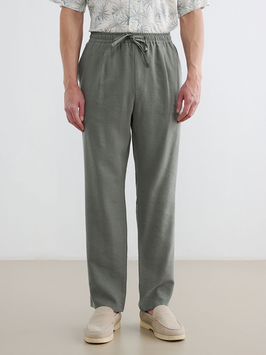 Regular Fit Linen-Look Men's Trousers-1