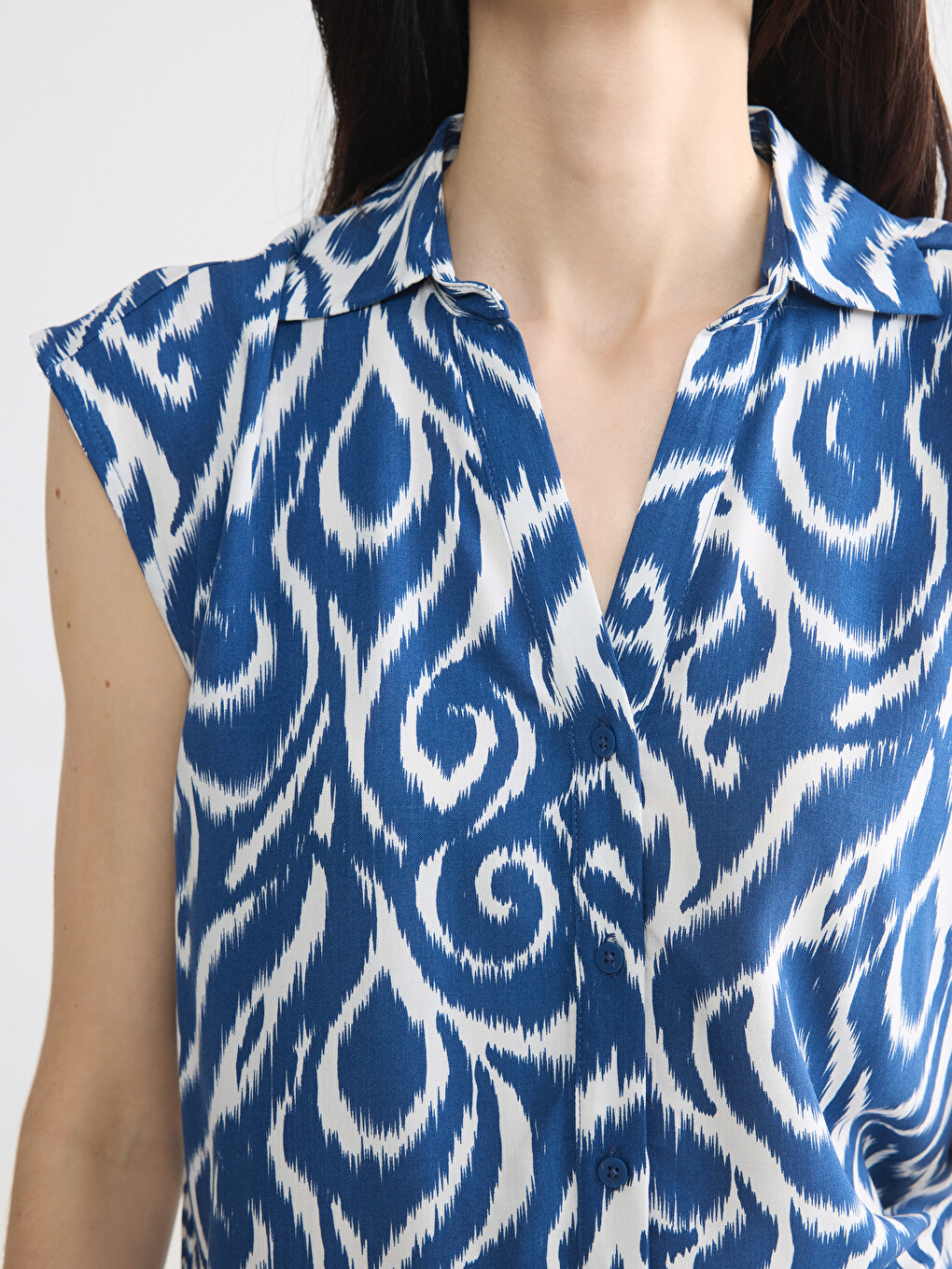 Patterned Women's Shirt-2