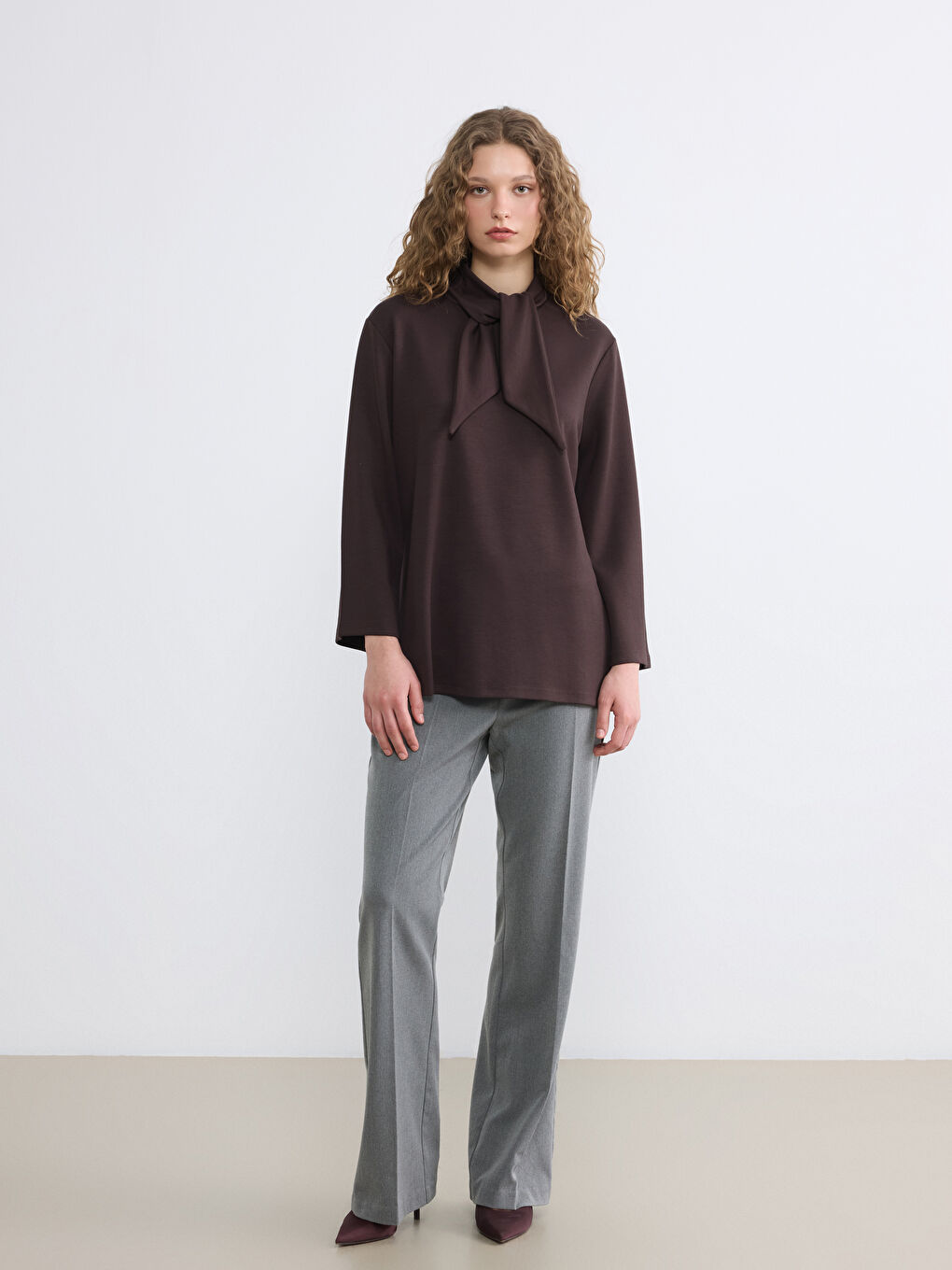 Kahverengi Fular Yaka Kadın Tunik-1