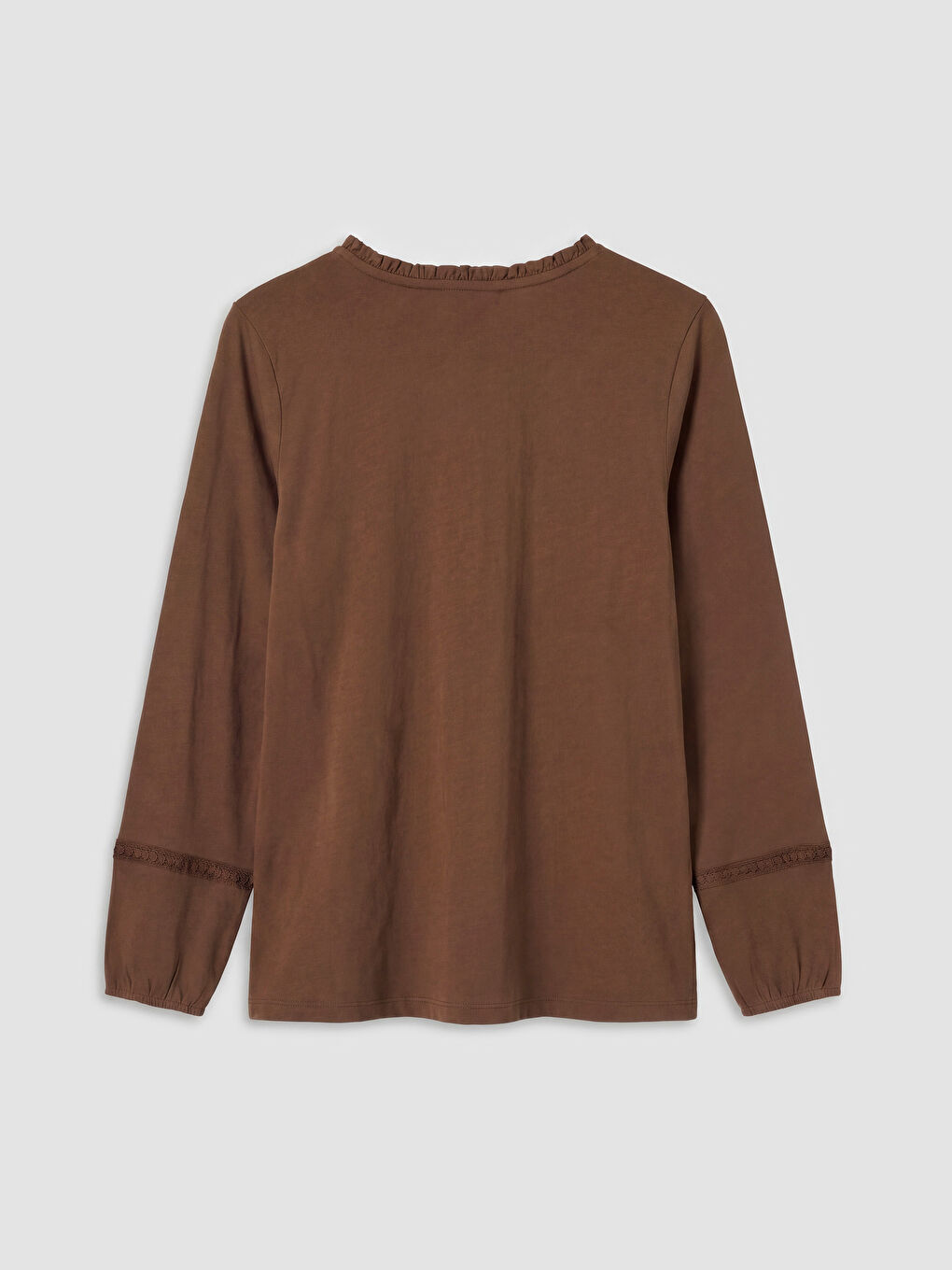 Kahverengi Kaçık Yaka Nakışlı Bluz-1