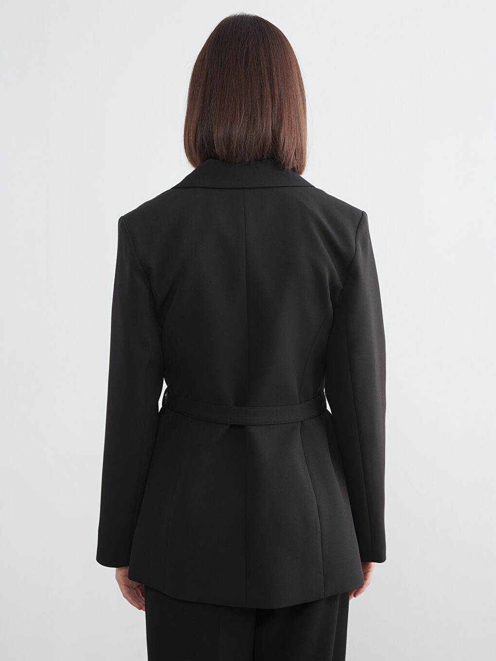 Siyah Beli Kemerli Kadın Blazer Ceket-4